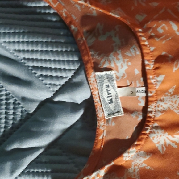 Kirra Brand Tank Top Blouse - Picture 3 of 5